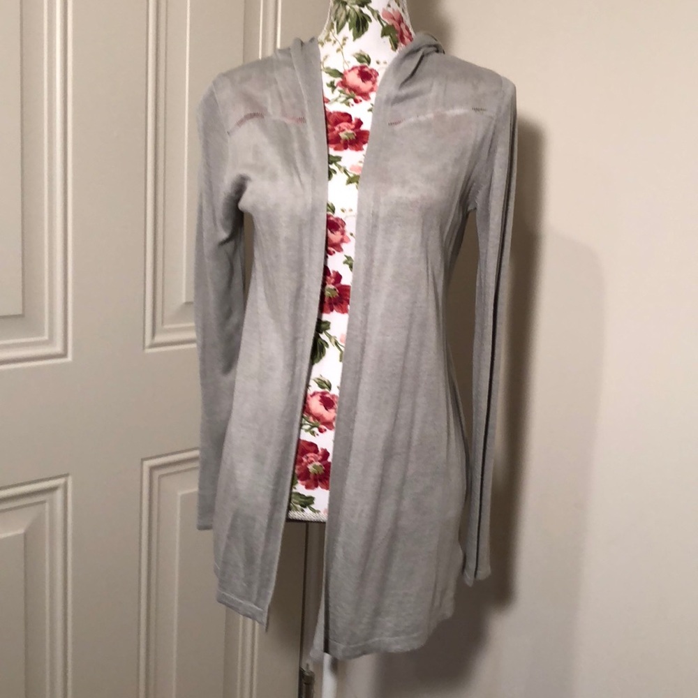 CYNTHIA ROWLEY Hooded Lightweight Sweater
